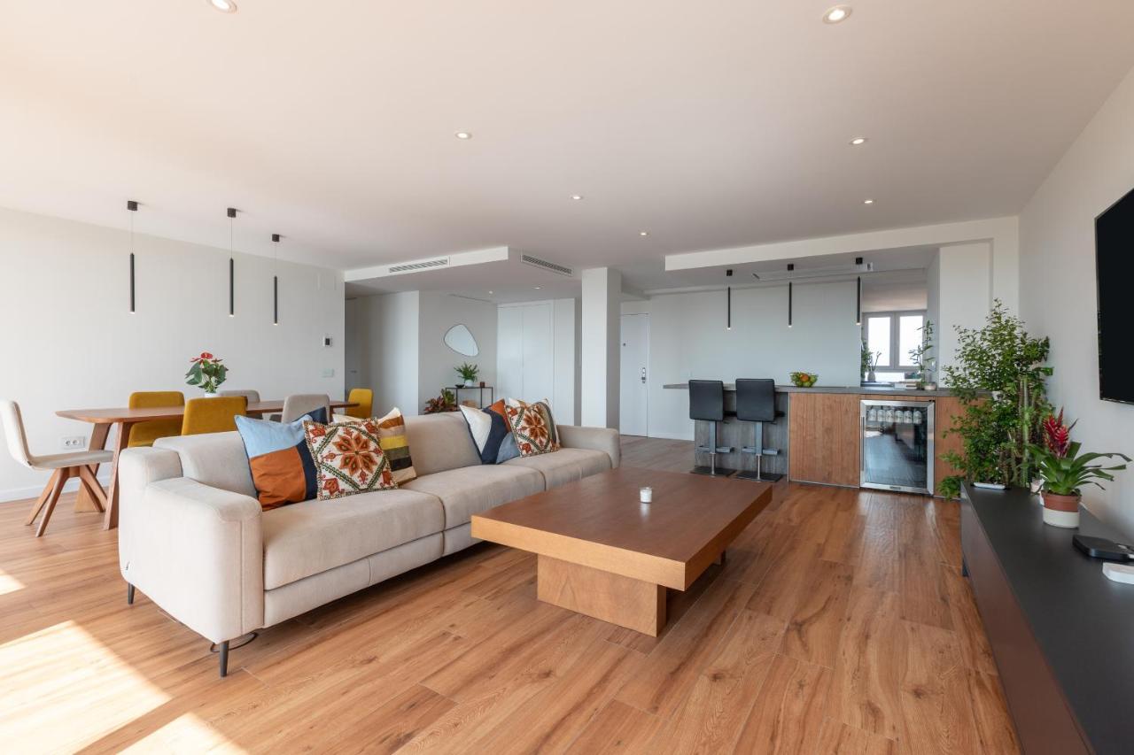 Luxury Beach/Port Apartment マラガ エクステリア 写真