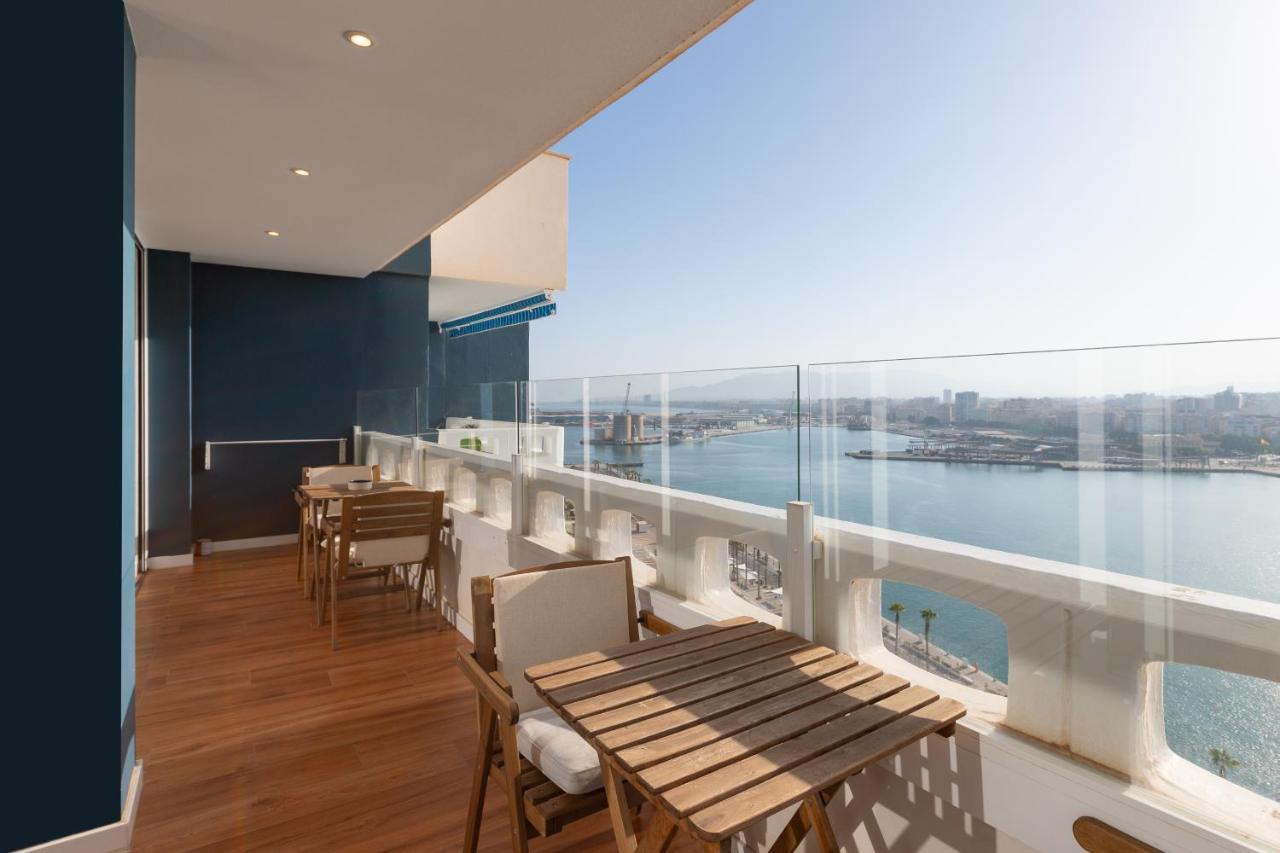 Luxury Beach/Port Apartment マラガ エクステリア 写真
