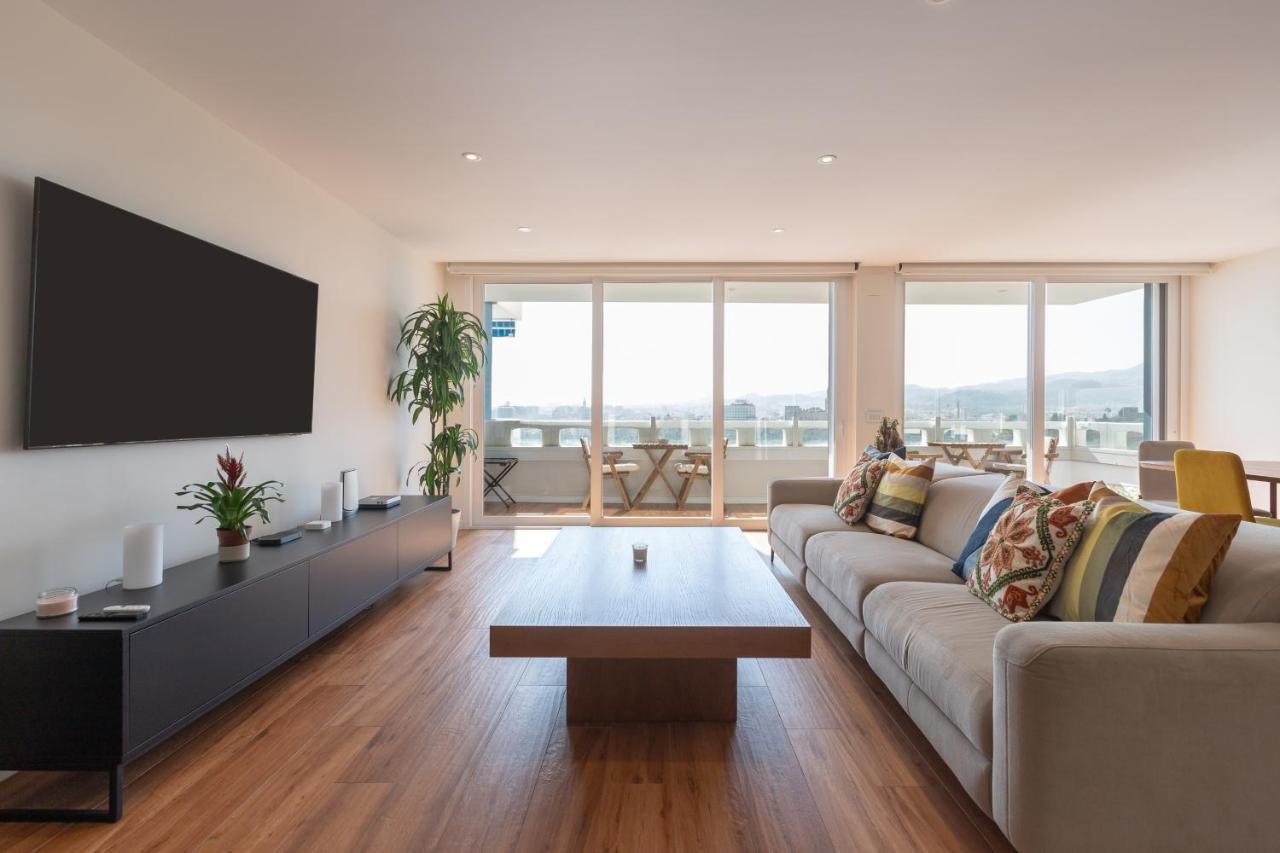 Luxury Beach/Port Apartment マラガ エクステリア 写真