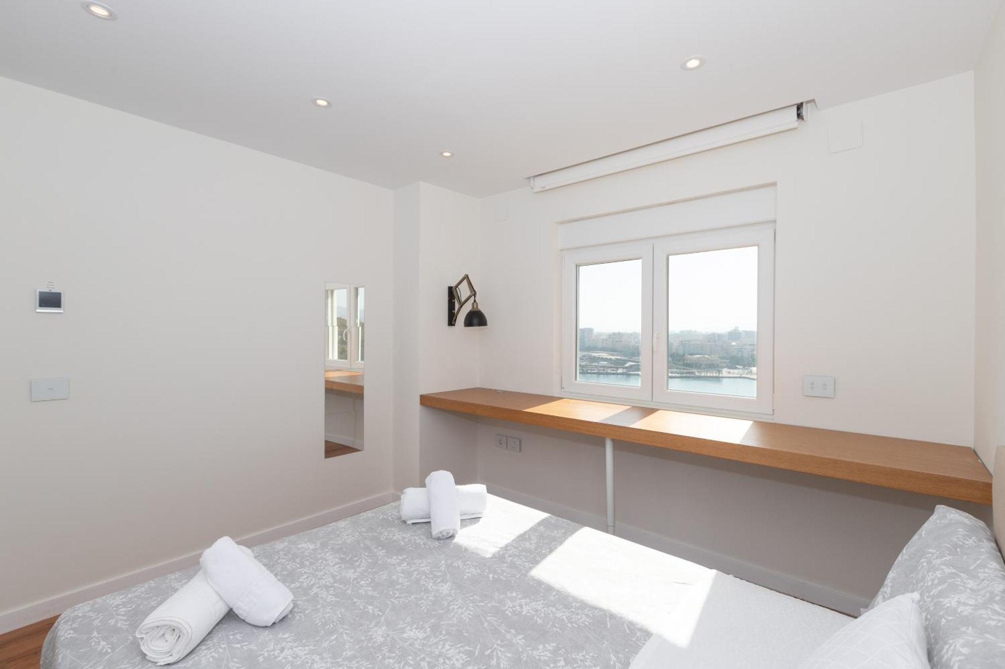 Luxury Beach/Port Apartment マラガ エクステリア 写真