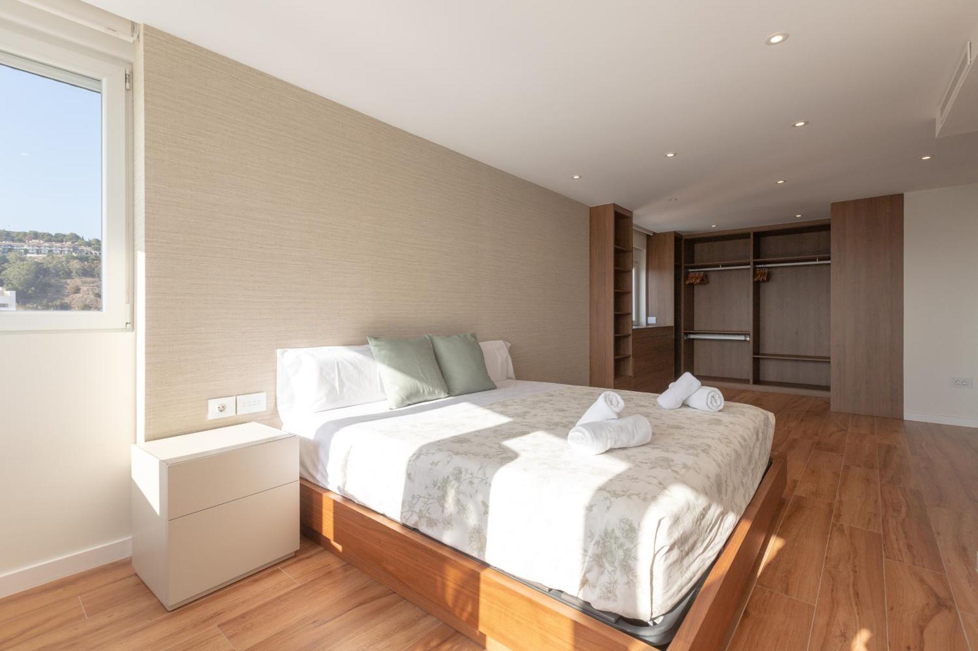 Luxury Beach/Port Apartment マラガ エクステリア 写真